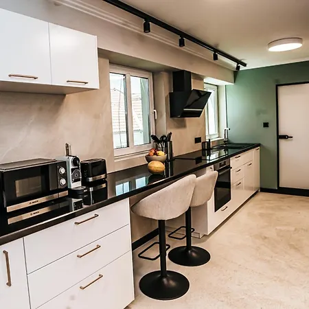 The Loft - Parking - Washer&dryer - Port View - Balcony * Burgas