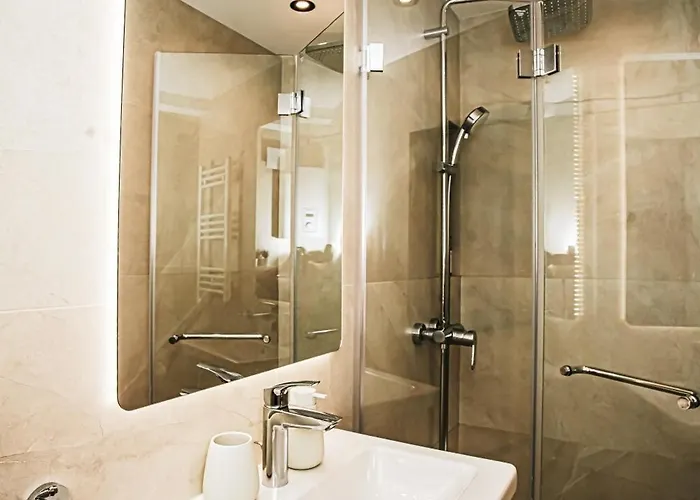 公寓 The Loft - Parking - Washer&dryer - Port View - Balcony *